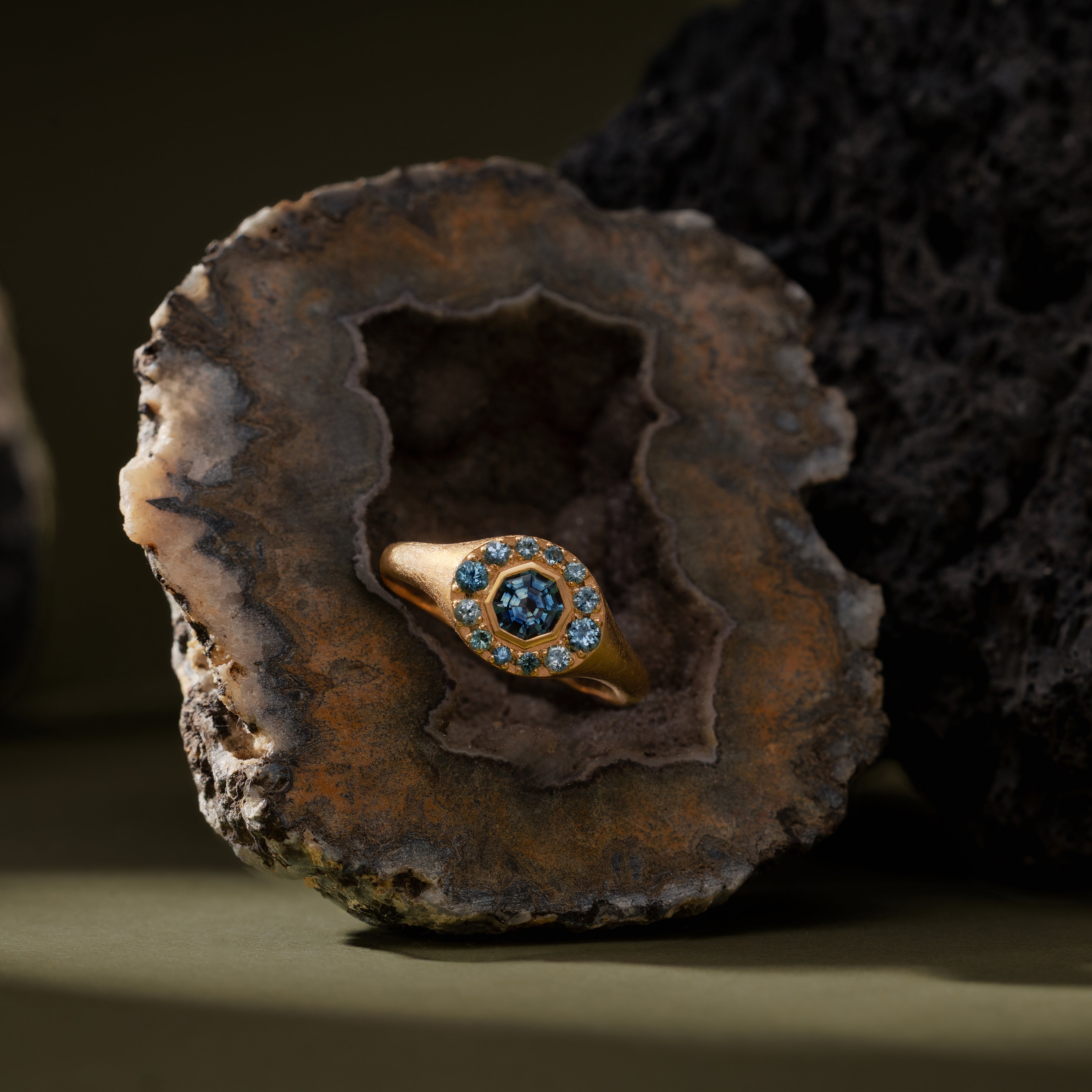 WHIRLPOOL: Sapphire Signet Ring