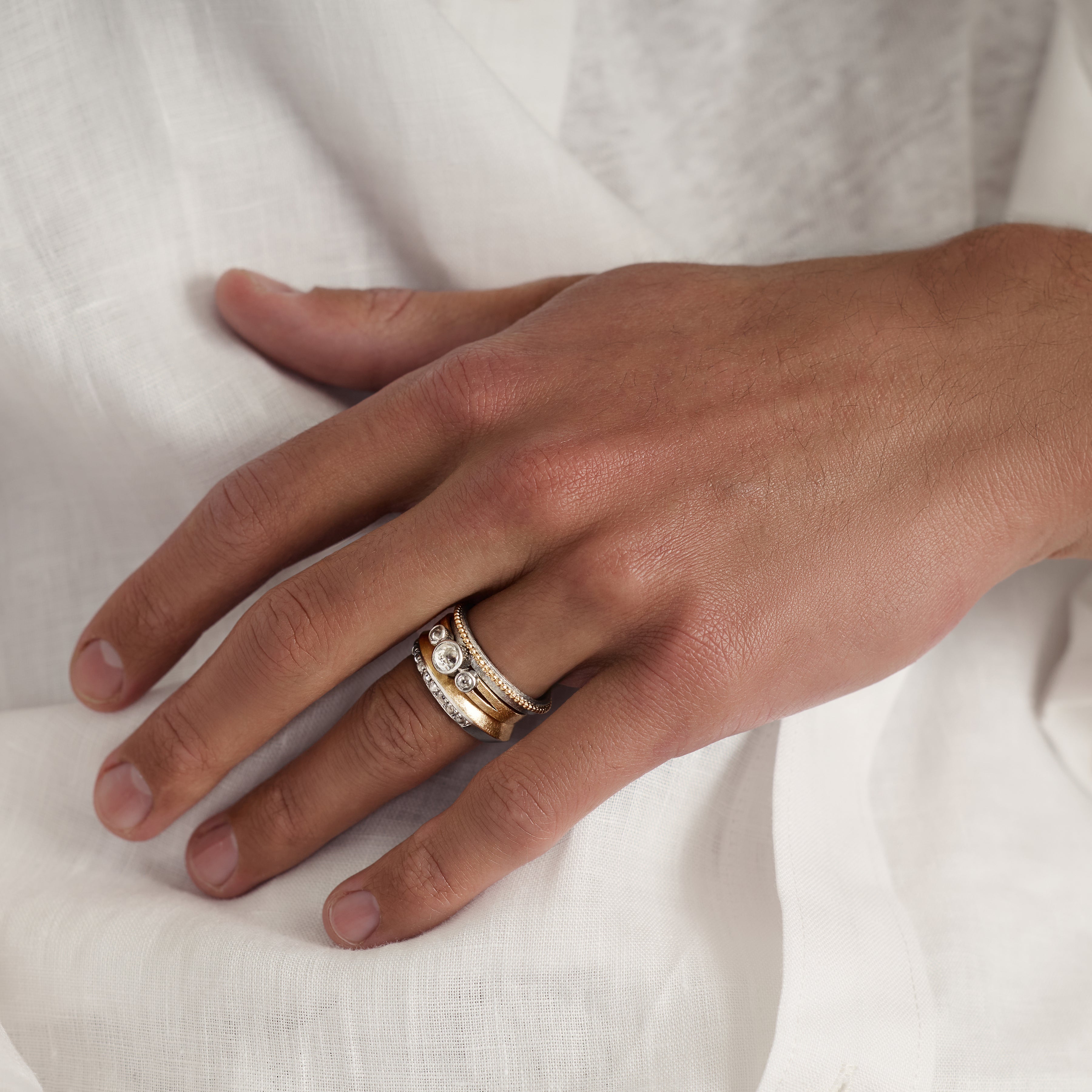 GLACIER: Diamond Three-Stone Ring