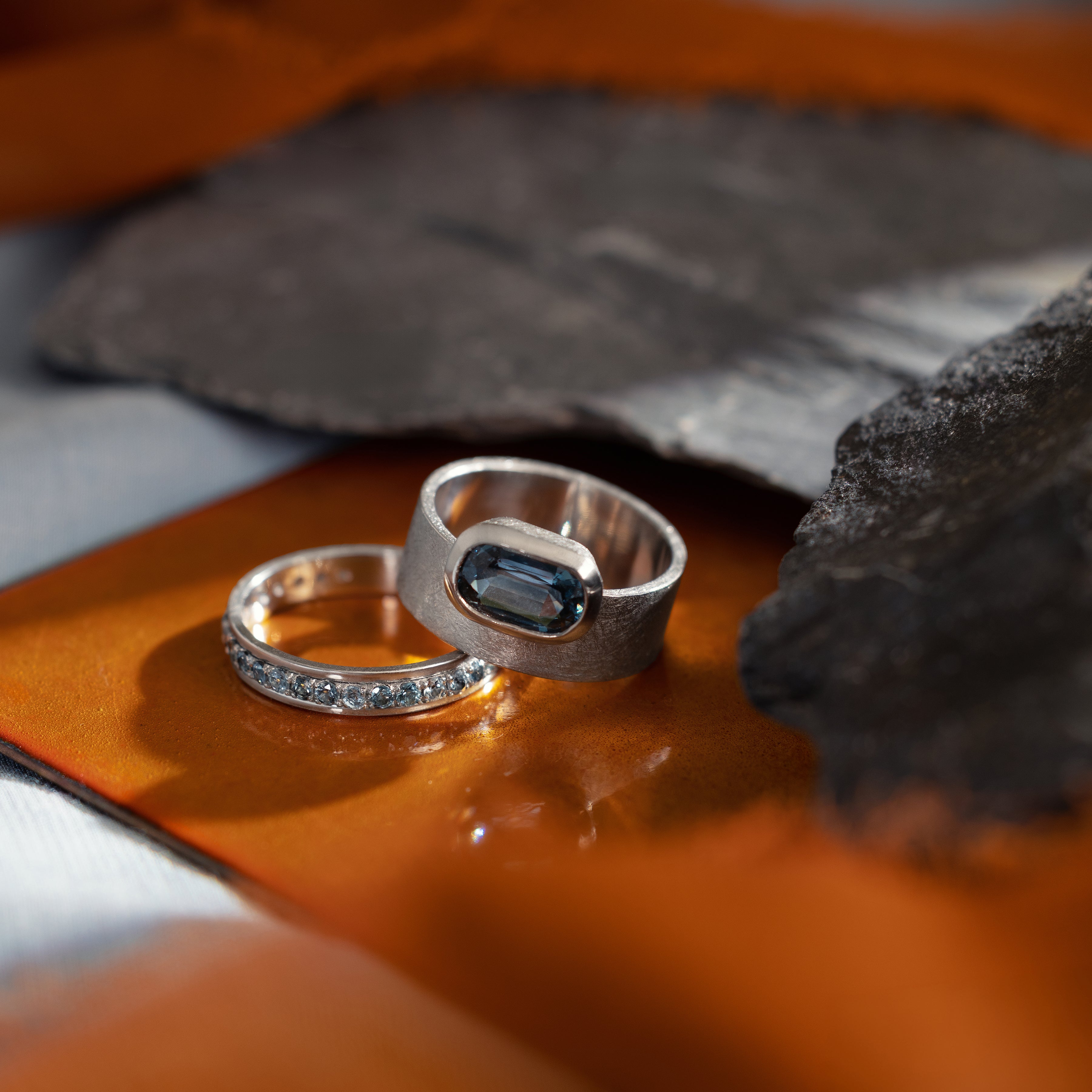 ECLIPSE: Wide Spinel Solitaire Band
